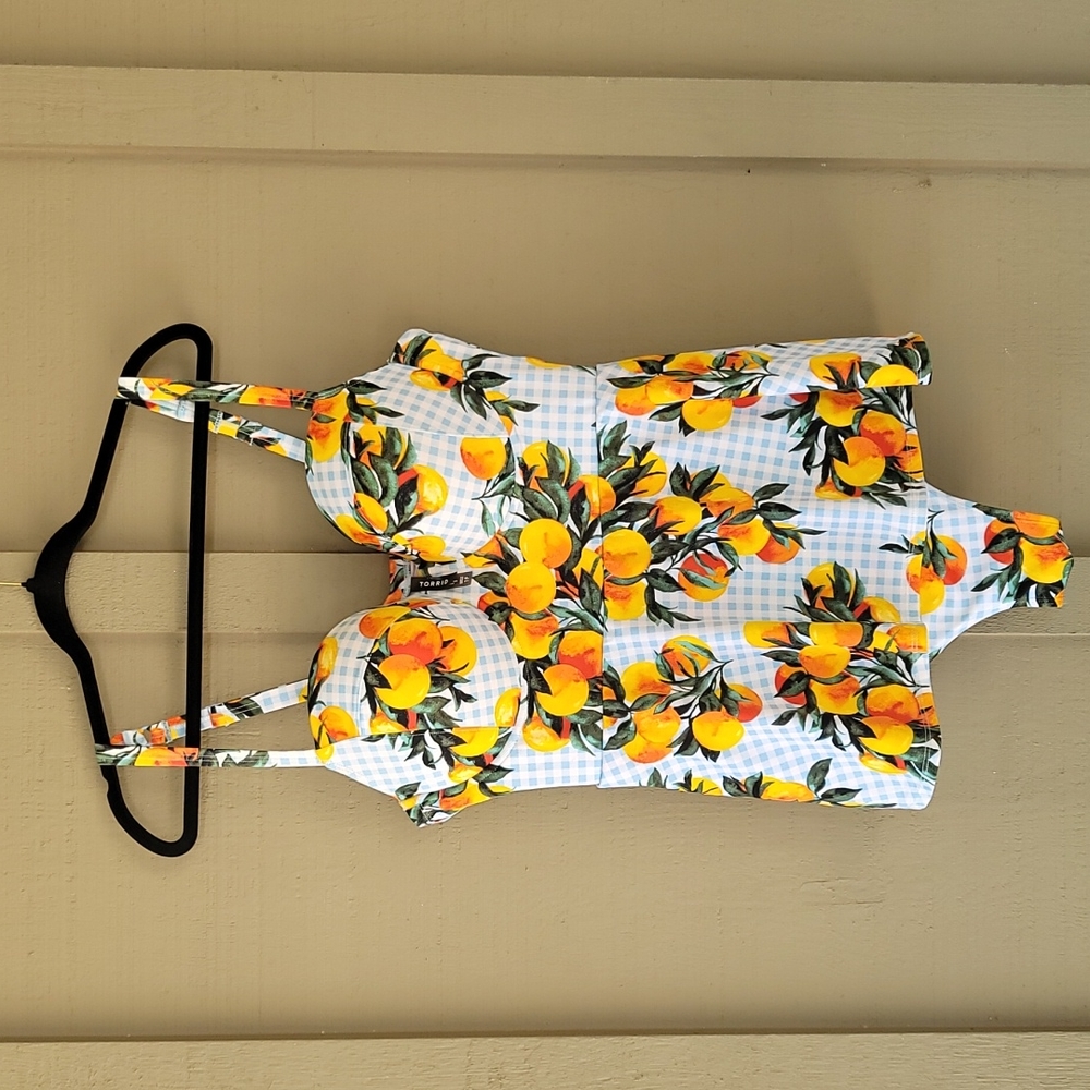 Torrid one-piece swim 1F Peaches